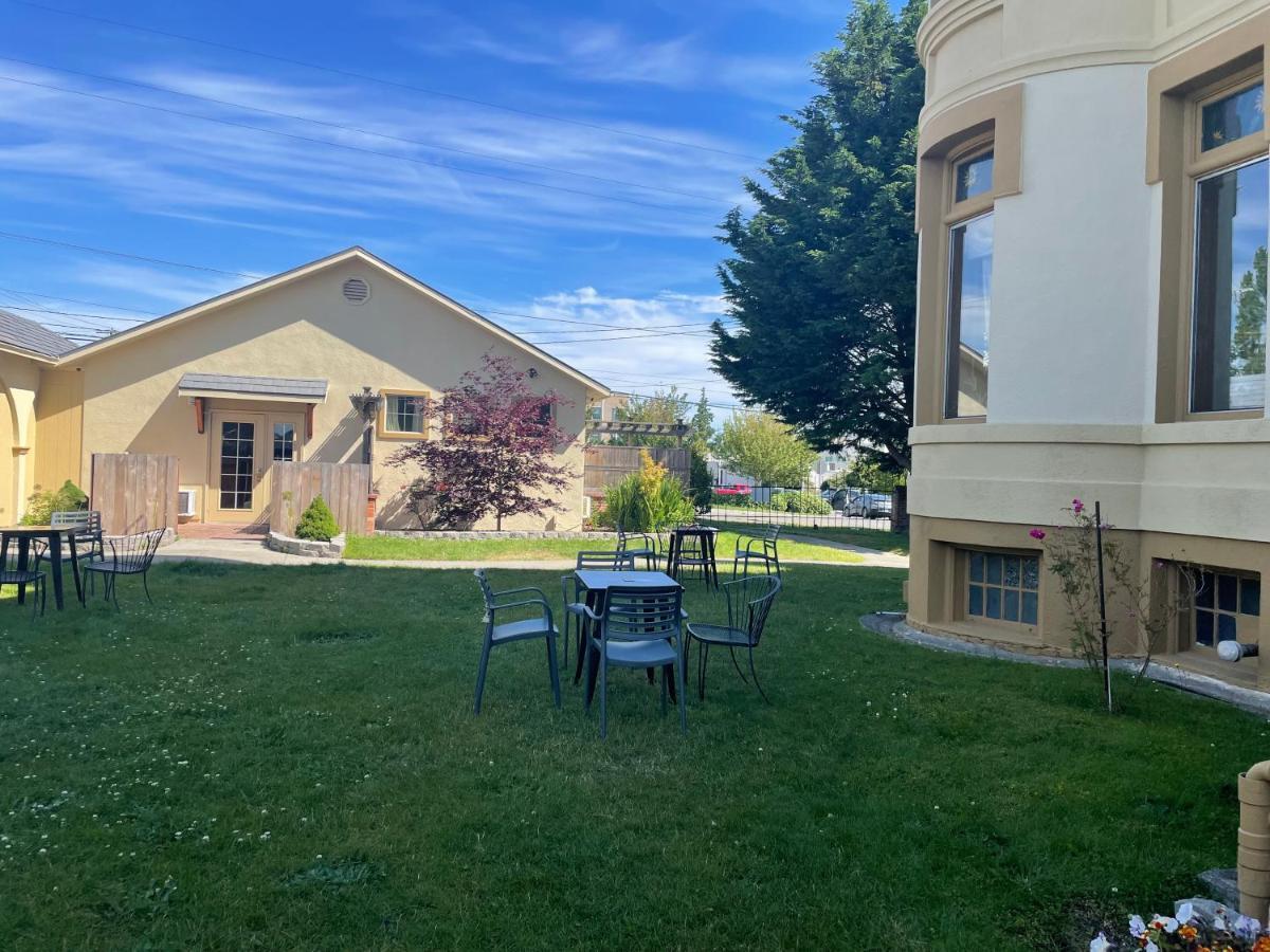 Manresa Castle Hotel Port Townsend Bagian luar foto