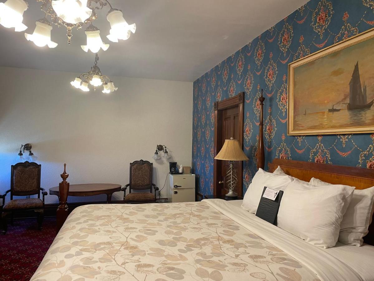 Manresa Castle Hotel Port Townsend Bagian luar foto