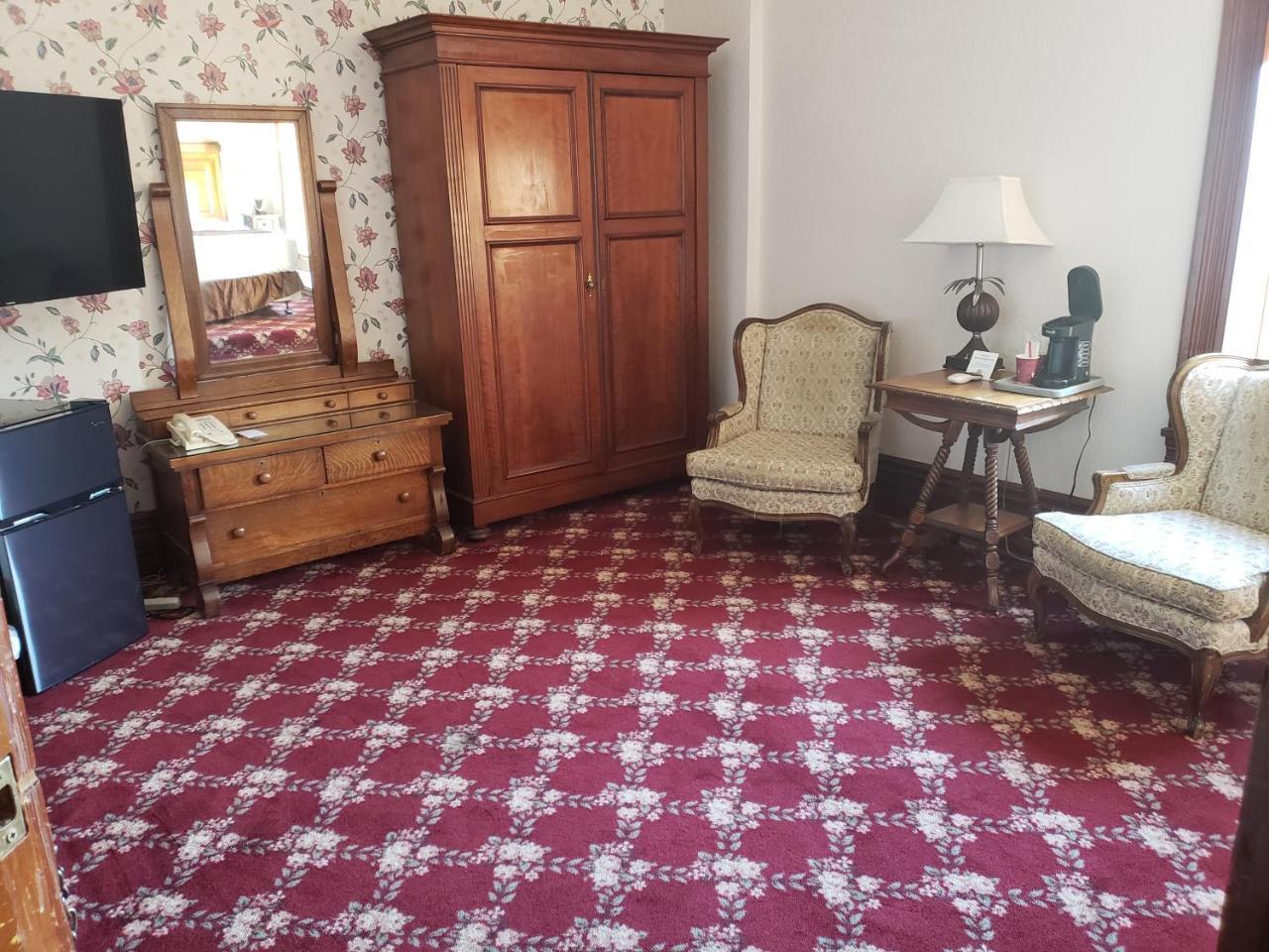 Manresa Castle Hotel Port Townsend Bagian luar foto