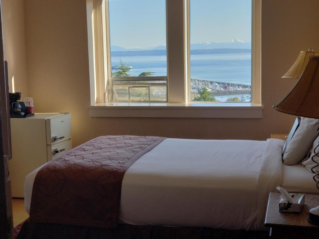 Manresa Castle Hotel Port Townsend Bagian luar foto