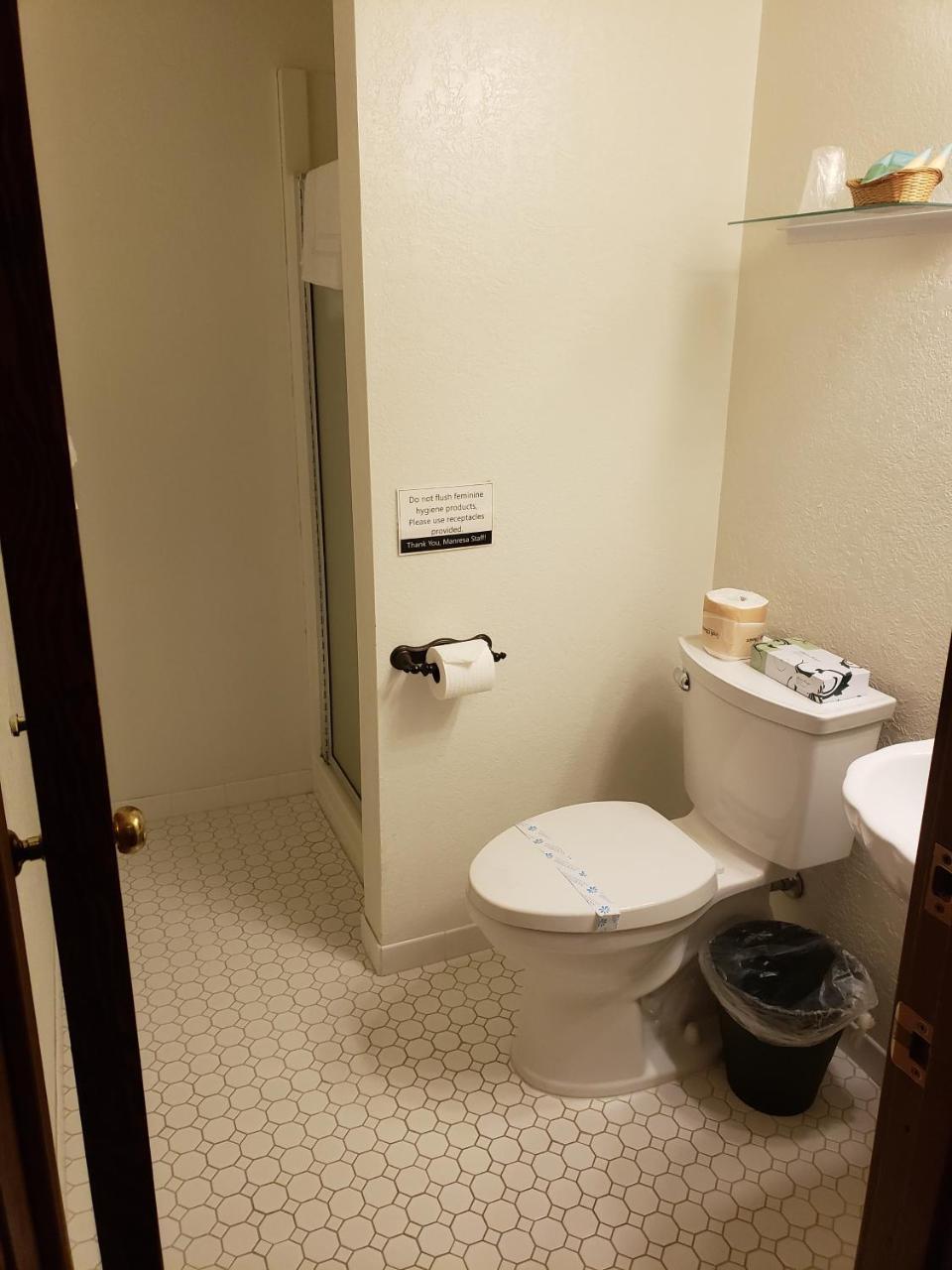 Manresa Castle Hotel Port Townsend Bagian luar foto