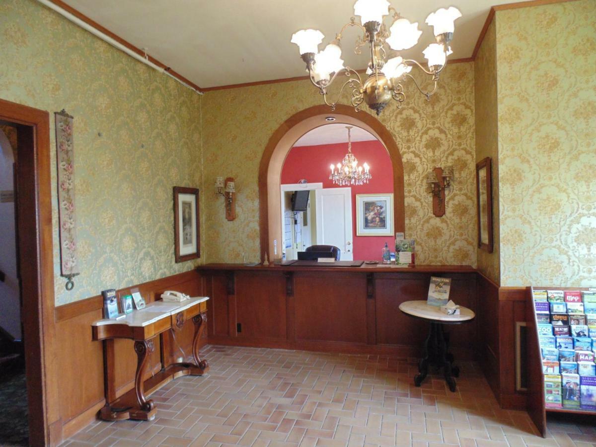 Manresa Castle Hotel Port Townsend Bagian luar foto