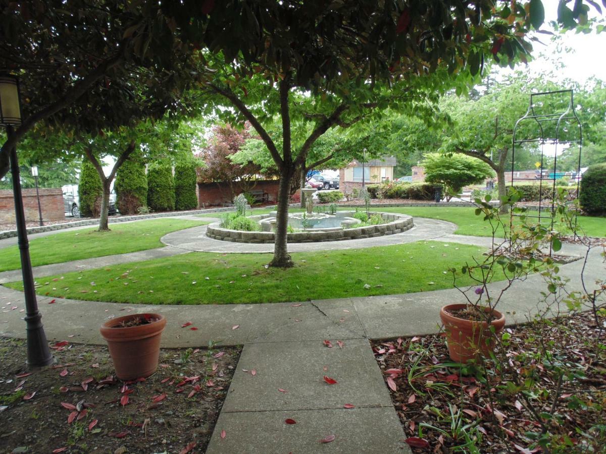 Manresa Castle Hotel Port Townsend Bagian luar foto